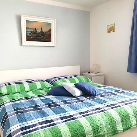 Elfe-Apartments Ferienmietwohnungen Emmetten Room photo