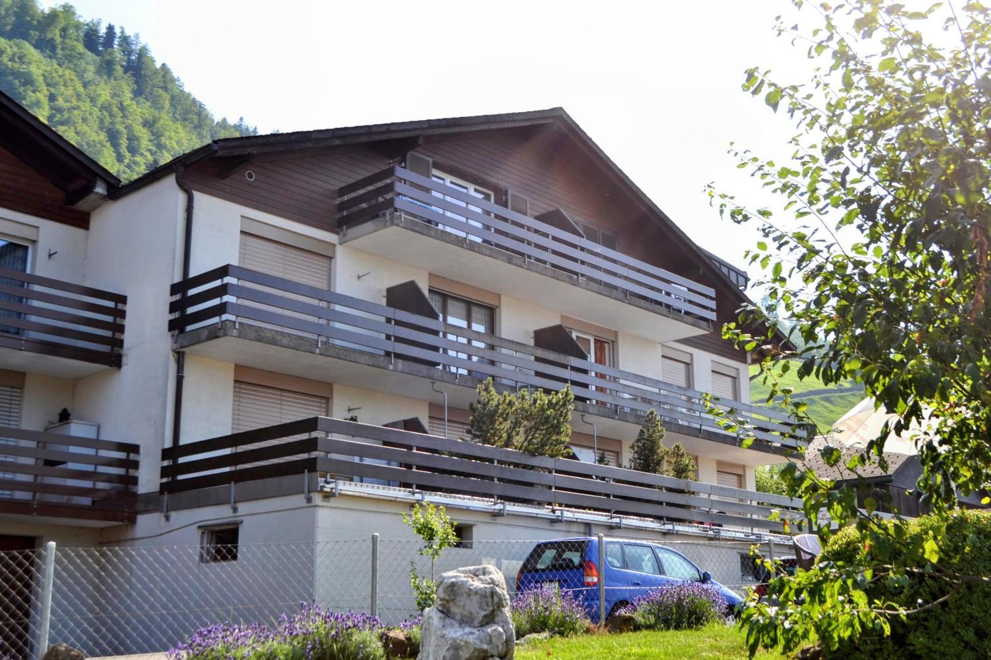 Elfe-Apartments Ferienmietwohnungen अपार्टमेंट *